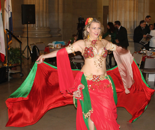 belly dancer from the Lions of the Desert Dance Company