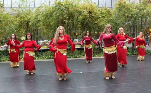 Cassandra Al Warda dancers at Art Museum