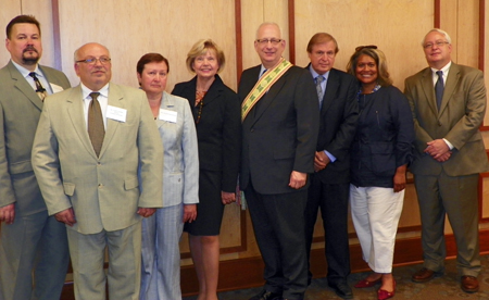 Dr. Stasys Tumenas, Dr. Vidas Lauruska, Mrs Regina Lauruskiene, Ingrida Bublys, Lestor A. Lefton, Dr. Viktoras Stankus, honorary British Consul Sandra Morgan and Dr. Timothy Moerland