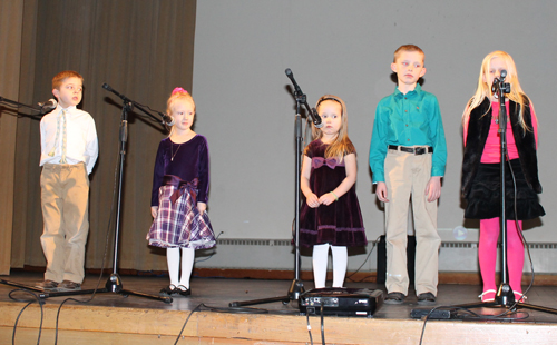 Lithuanian Saturday School students