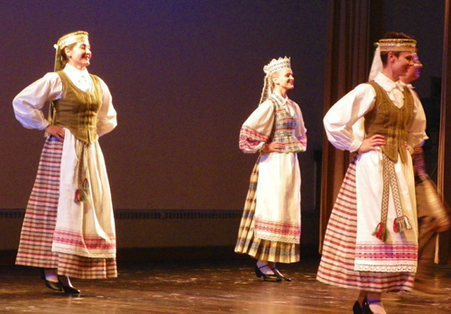 Lithuanian dancers in traditional costumes