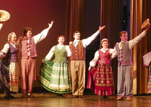 Lithuanian dancers in traditional costumes