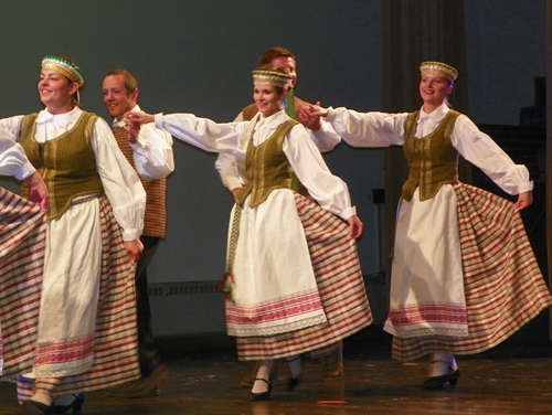 Lithuanian dancers in traditional costumes