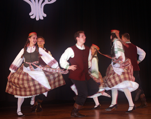 Grandis Lithuanian folk dancers from Chicago at Cleveland Juventus