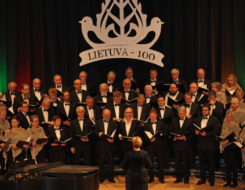 Lithuanian choirs from Cleveland (Choras Exultate), Montreal (Montrealio lietuviu choras Balsas) and Toronto (Toronto lietuviu choras Volunge