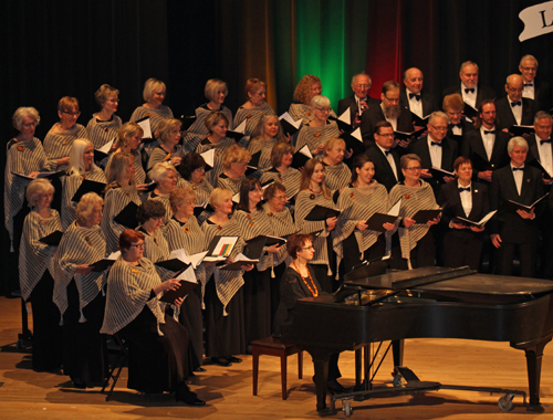 Lithuanian choirs from Cleveland (Choras Exultate), Montreal (Montrealio lietuviu choras Balsas) and Toronto (Toronto lietuviu choras Volunge