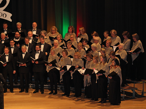 Lithuanian choirs from Cleveland (Choras Exultate), Montreal (Montrealio lietuviu choras Balsas) and Toronto (Toronto lietuviu choras Volunge