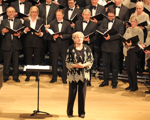 Lithuanian choirs from Cleveland (Choras Exultate), Montreal (Montrealio lietuviu choras Balsas) and Toronto (Toronto lietuviu choras Volunge)