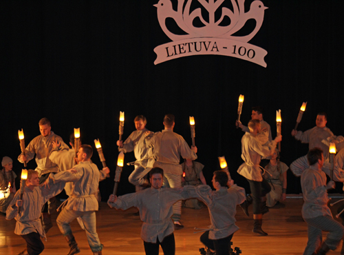 Lithuanina dance featuring Gabija