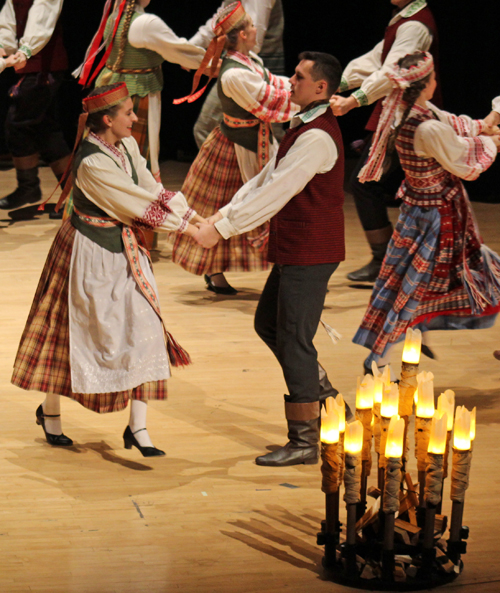 Young dancers from Gintaras perform Lithuanian dance 
