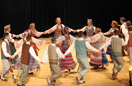 Young dancers from Svyturys performed the Lithuanian dance 