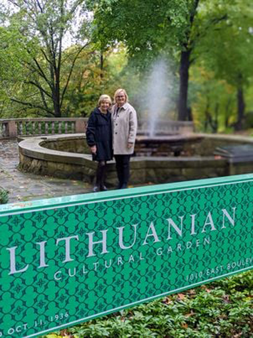 Consul Sigrida Muleviciene and Ingrida Bublys at the Lithuanian Cultural Garden