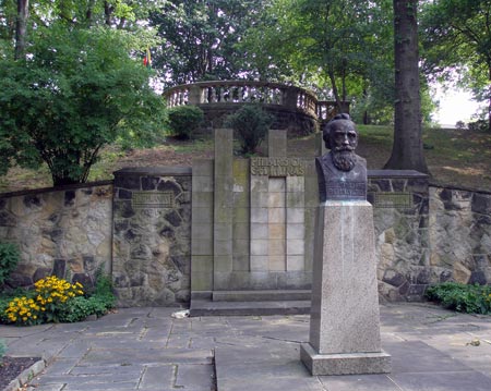 Lithuanian Cultural Garden in Cleveland Ohio - Basanavicius statue in front of Pillars of Gediminas (photos by Dan Hanson)