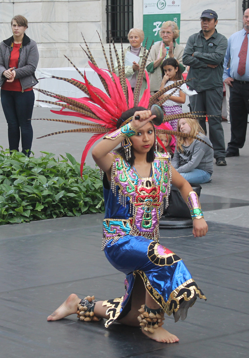 Grupo Tepehuani Nelli performed pre-Hispanic era dances in beautiful Mexican Aztec costumes 