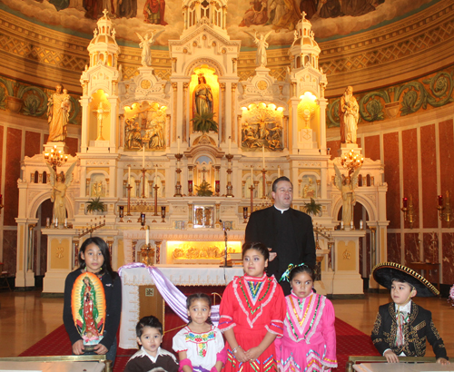 Mexican children in St Casimir Church