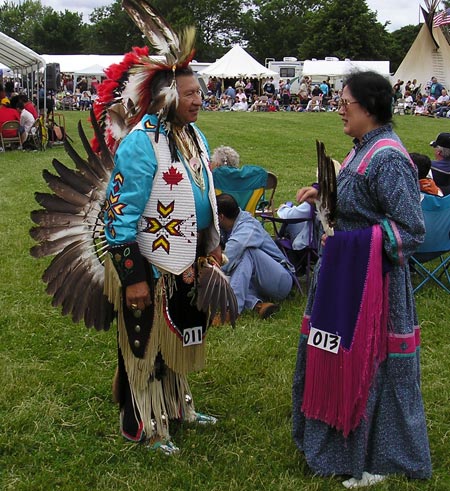 Native American Indian Powwow Costumes in Cleveland Ohio (Dan Hanson photos)