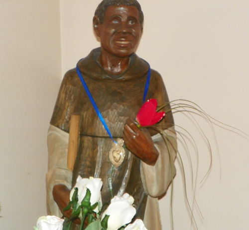 Sagrada Familia Catholic Church statue