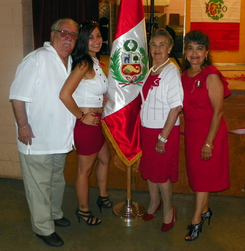 Anthony, Juana and Joanna Gatto and America Agurato