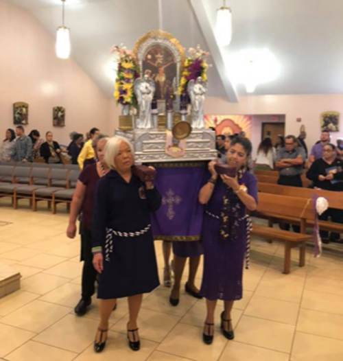 The Lord of Miracles - El Seor de los Milagros de Nazarenas procession