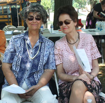 Judge Diane Karpinski and Garden Federation Secretary Mary Hamlin