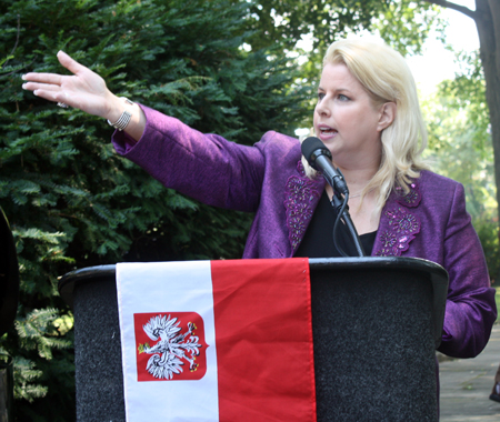 Rita Cosby at Paderewski bust rededication in Cleveland Polish Cultural Garden