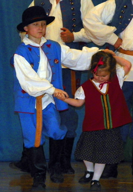 Living Traditions Folk Ensemble performs Rzeszow at Polish Spring Concert