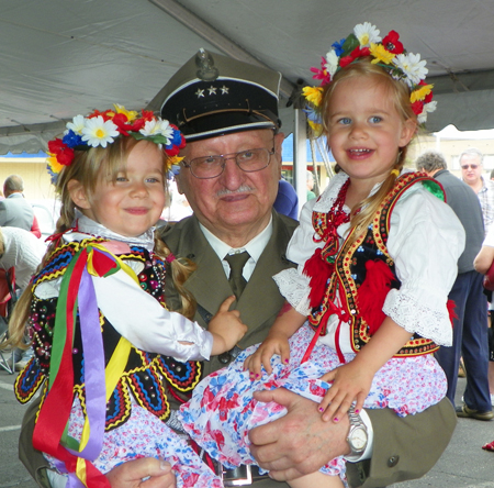 Polish veteran with little girls