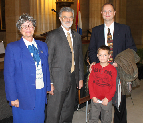 Judge Diane Karpinski, Mayor Frank Jackson, Gary and son Gus Kotlarsic