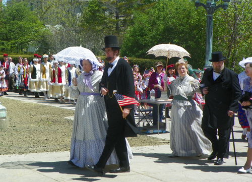 Sons of the American Revolution marcing in to Polish Constitution Day