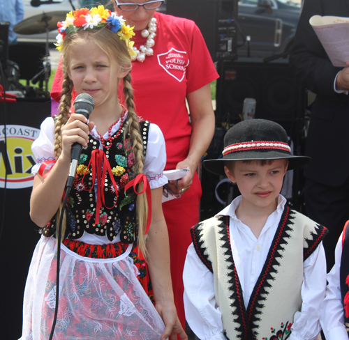 Students from the Henryk Sienkiewicz Polish School recited poetry in Polish at the 2018 Polish Constitution Day Program in Parma 