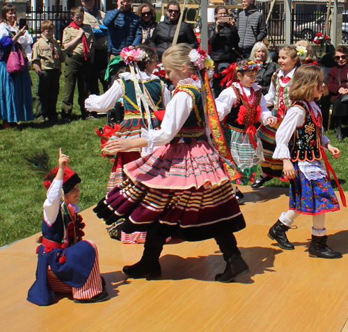 Grale Polish Folk Dancers