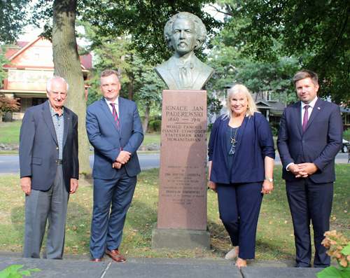 Posing at the Jan Paderewski bust in the Polish Cultural Garden