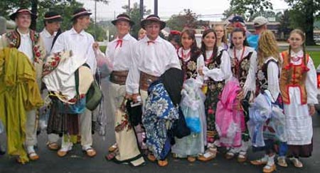 Young Polish dancers at Catholic Fest 2007
