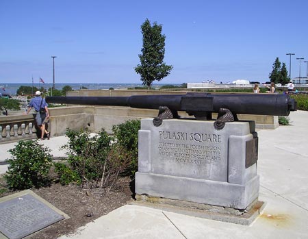 Casimir Pulaski Square in Cleveland Ohio (photos by Dan Hanson)