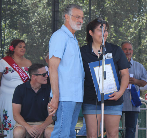 Mayor Frank Jackson gives proclamation at 2019 Puerto Rican Festival in Cleveland