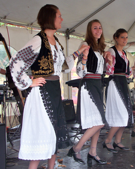 Sezatoarea Romanian Folk Dancers in Cleveland