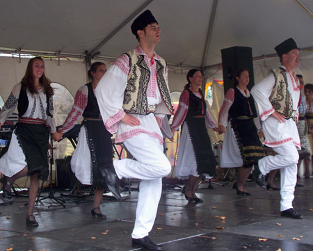 Sezatoarea Romanian Folk Dancers in Cleveland