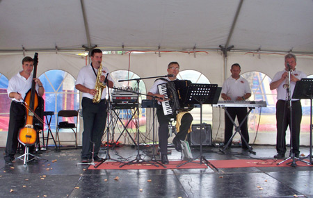 Transylvania Orchestra at Romanian Festival in Cleveland Ohio