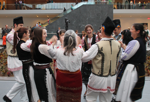 Sezatoarea Romanian Cultural Dancers