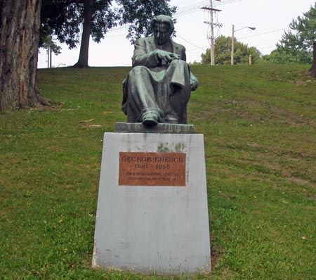 George Enescu statue in Romanian Cultural Garden in Cleveland - (photo by Dan Hanson)