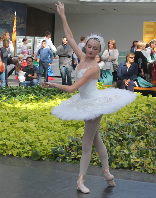 Stabrova Youth Ballerina