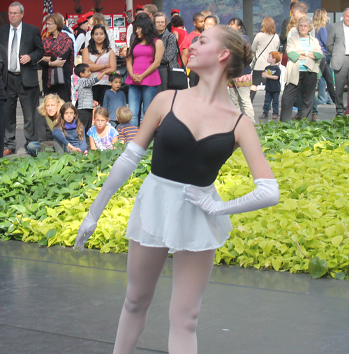 Stabrova Youth Ballerina
