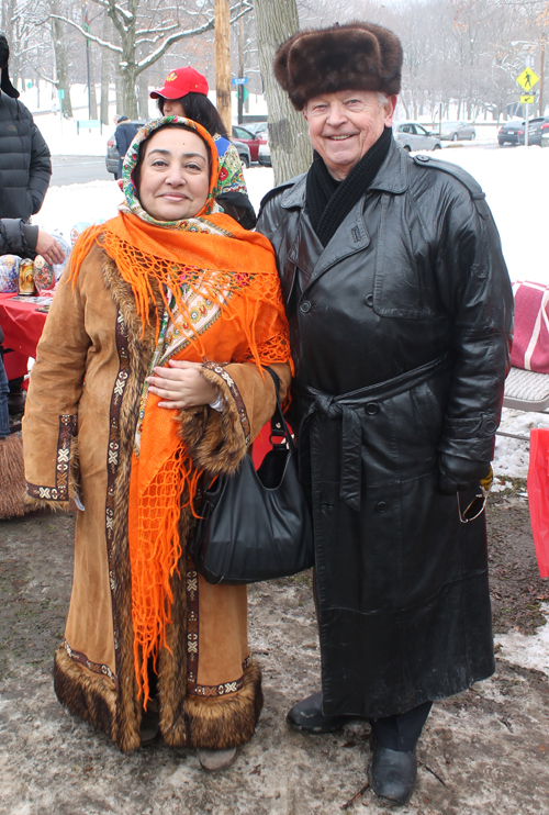 Judge Ken Kovach with Best Scarf winner Zhanna