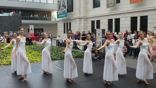 Cleveland Ballet Youth Company dancers