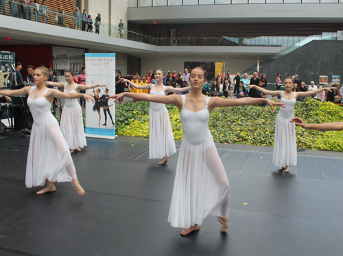 Cleveland Ballet Youth Company dancers