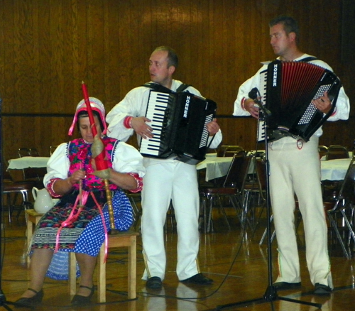 Kecera Folk Ensemble from Jakubany, Slovakia 