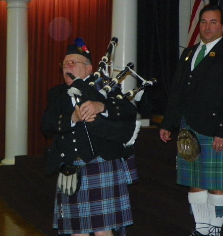 Bagpiper