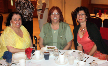 Pat Hanson, Debbie Hanson and Laura Fruscella