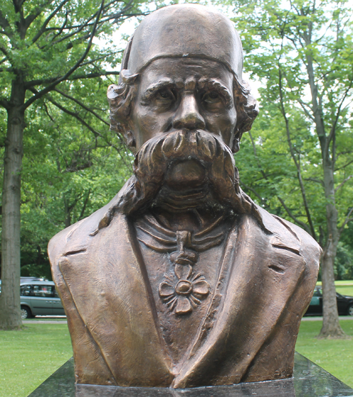 Vuk Karadzic bust