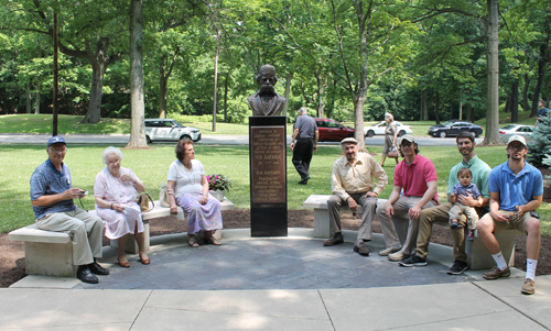 At the Karadzic bust